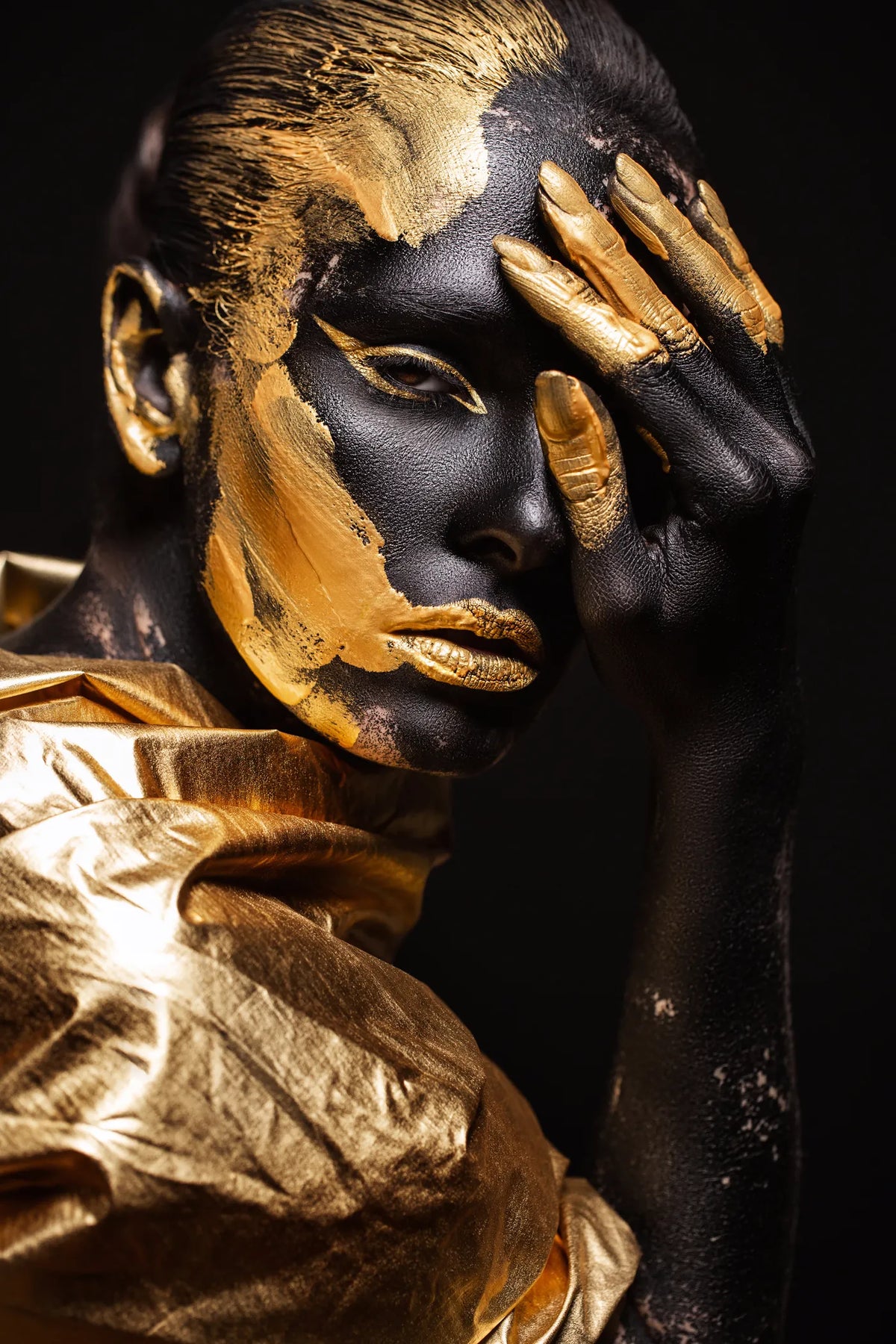 Black & Gold No. 13