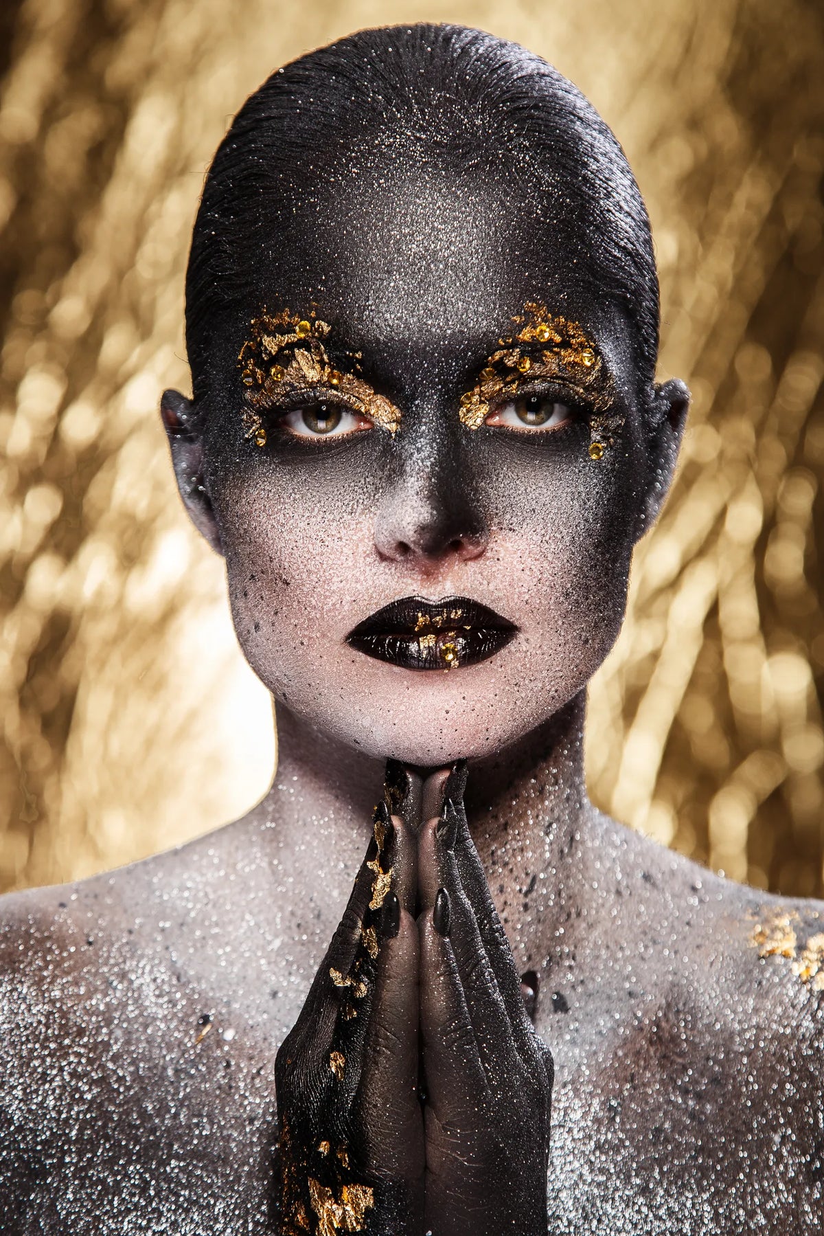 Black & Gold No. 24